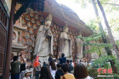 梁思成与营造社85年前“唤醒”大足石刻 千年石窟今焕新颜